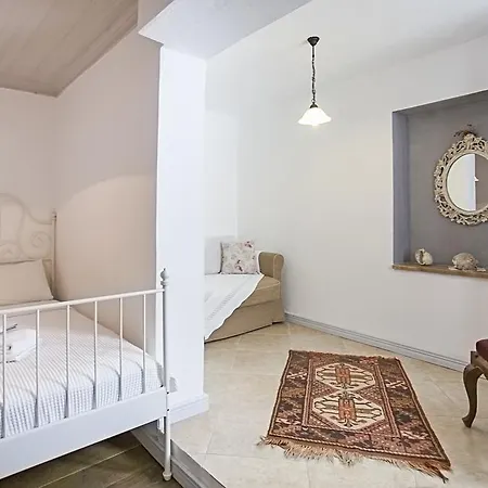 Kalinda - Adult Only 5* بوزجادا